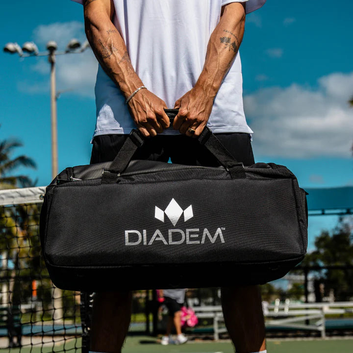 Diadem Tour V3 Pickleball/Tennis Duffelväska